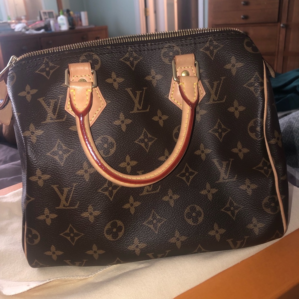 Louis Vuitton Speedy 25